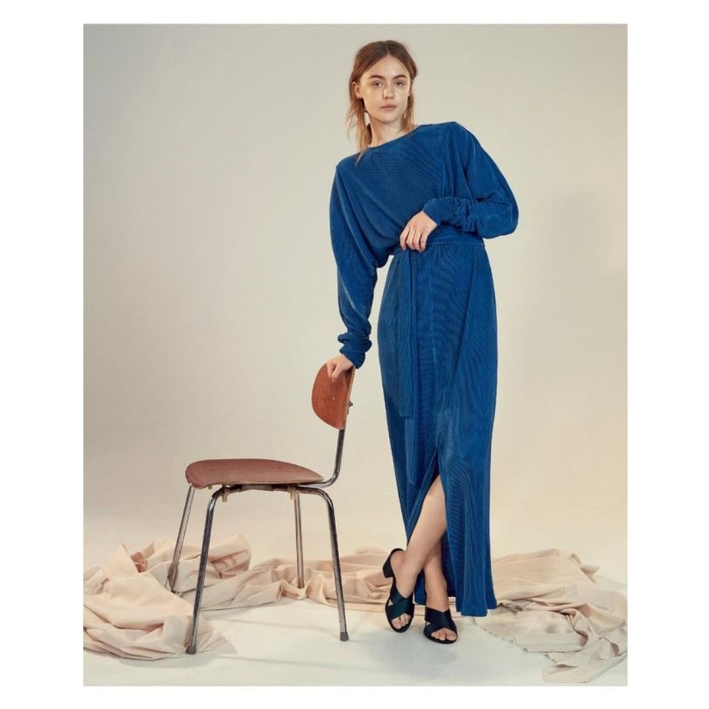 Long Sleeve Plissé Dress